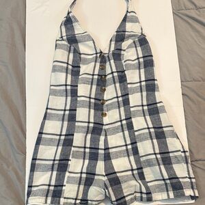 American Eagle Outfitters Navy and White Plaid Top, Missing Belt